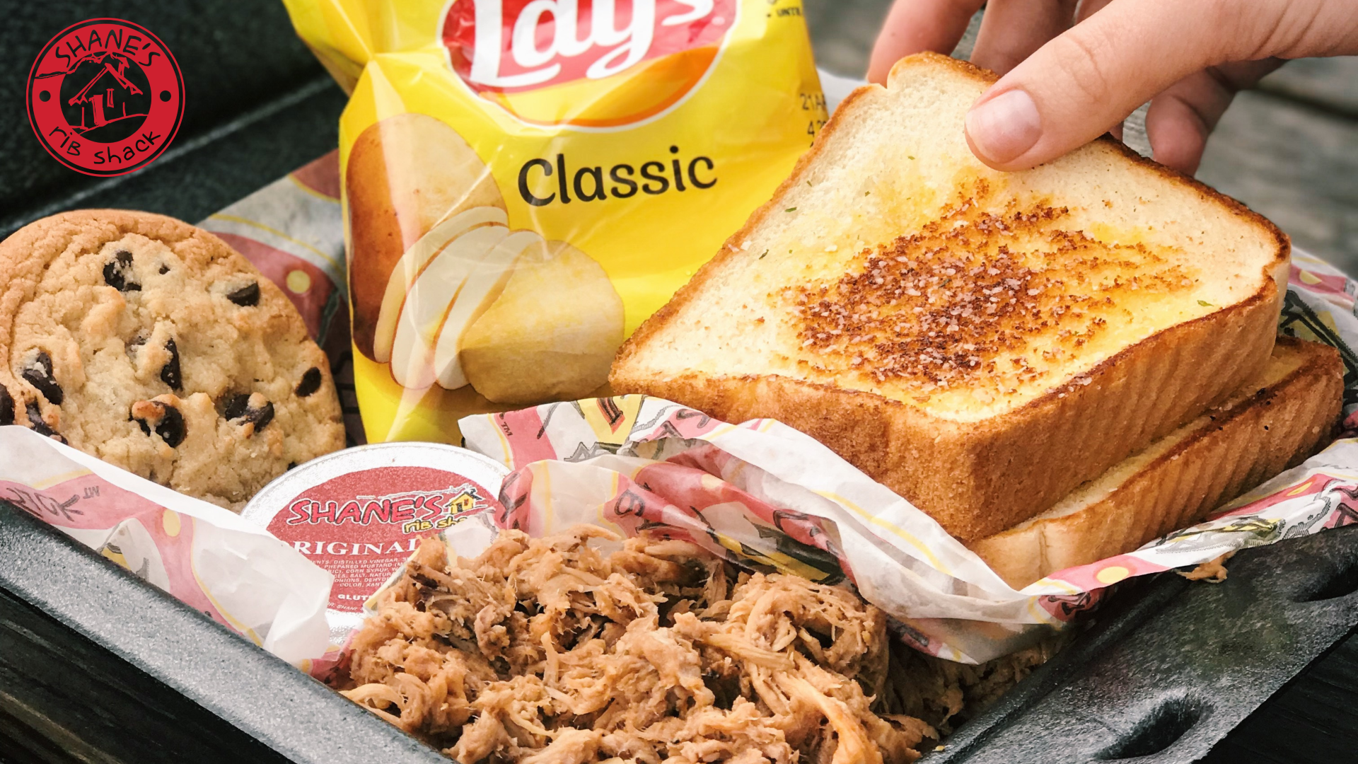 Feed the Team Without the Fuss Shane’s BBQ Boxes for Meetings, Trainings & More